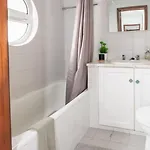 Apartamento Family Friendly Azorean Ponta Delgada