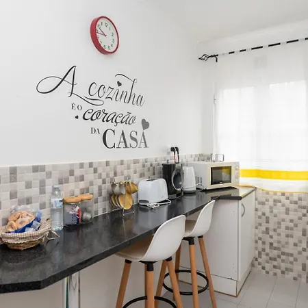 Family Friendly Azorean * Ponta Delgada