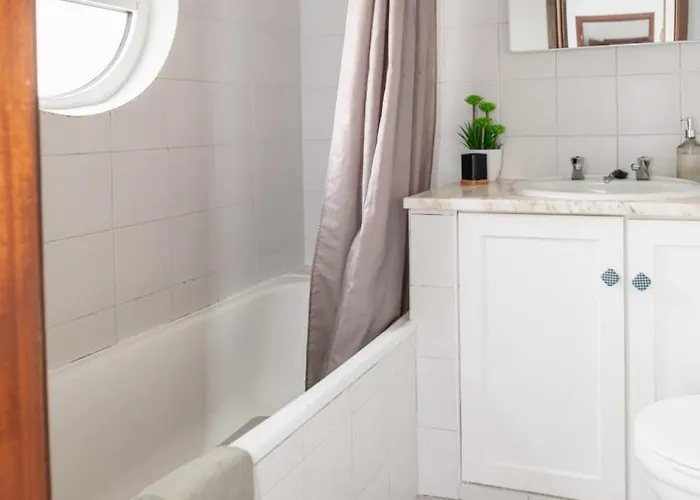 Apartment Family Friendly Azorean Ponta Delgada (Sao Miguel)